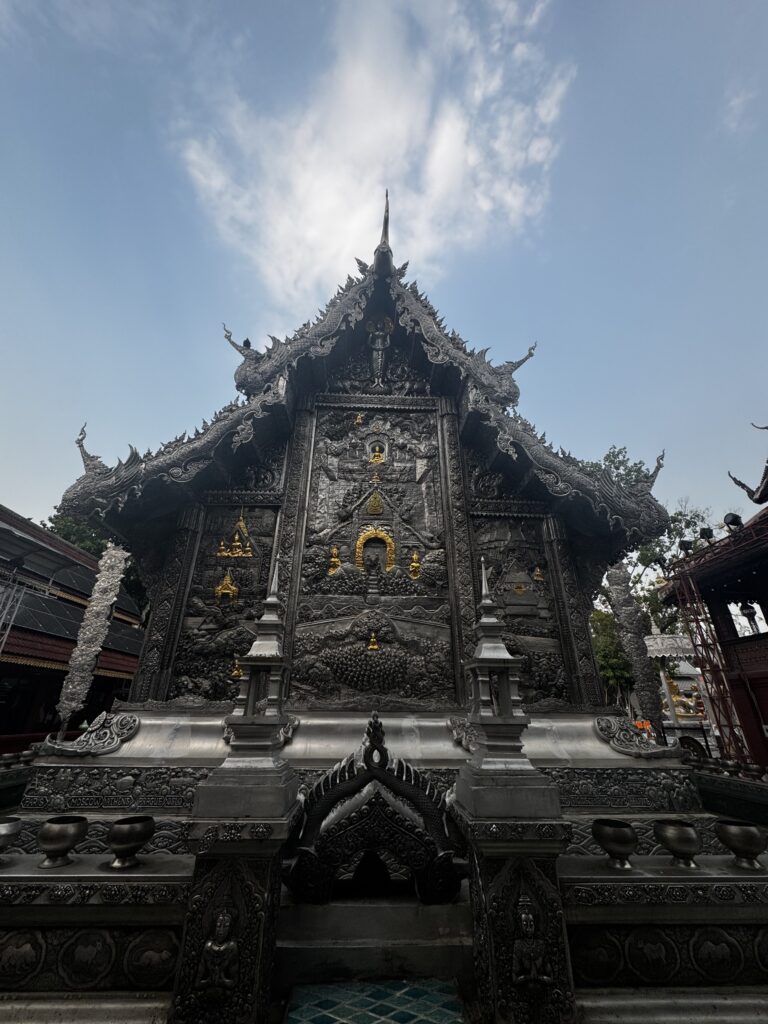 The Honest 2-Week Thailand Itinerary: Koh Chang + Chiang Mai (And Why We Skipped the Rush) img 6971